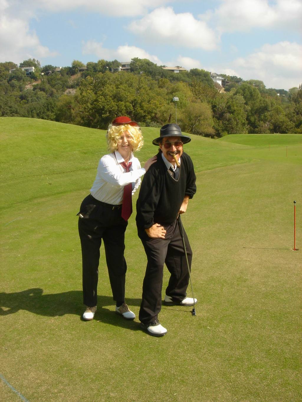 2005/10(Oct)/04(Halloween-Golf)/1024x768_2005-10-30 11-57-01.JPG